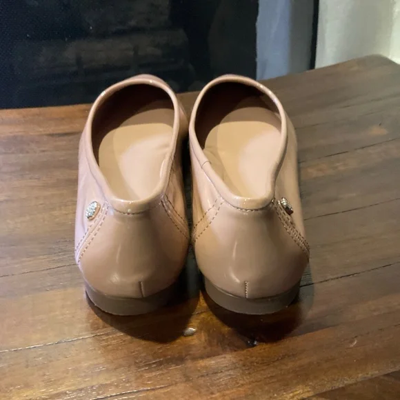 VINCE CAMUTO MINNDY FLATS  SIZE 7M NEW WITHOUT BOX - Picture 4 of 7